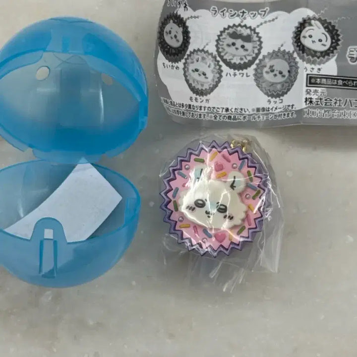 [BUNJANG] Momonga Cup Chocolate Cupcake Gacha Figure (Sealed) / [미개봉] 모몽가 컵 초콜릿 컵케이크 가챠