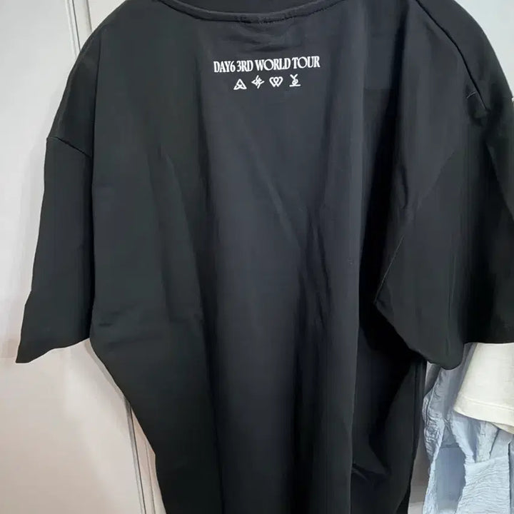 [BUNJANG] Day6 Forever Young World Tour T-Shirt / Day6-포에버영 월투 티셔츠
