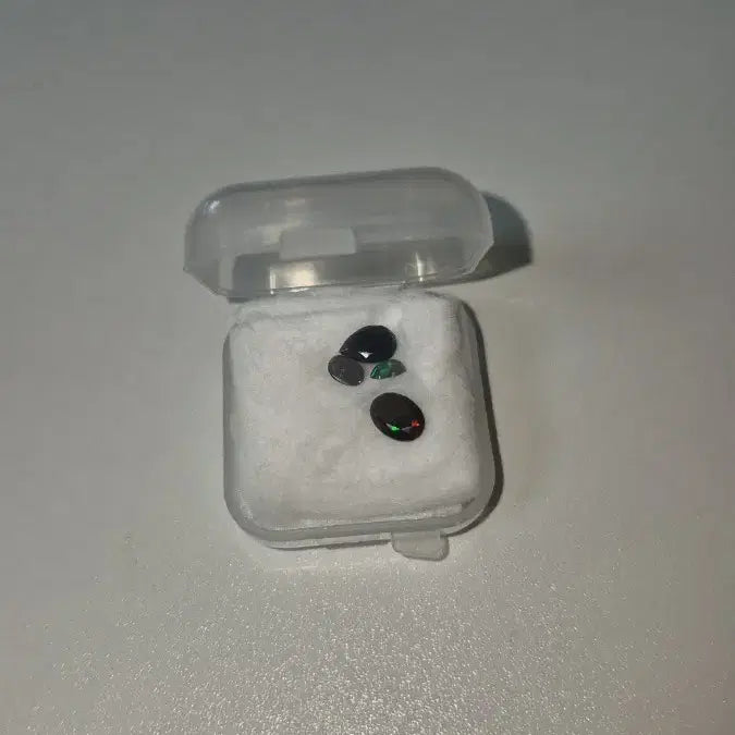[BUNJANG] Black Opal "Tokyo and Lies" Edelweiss Green Gemstone Pendant / 블랙오팔 천연보석 동경과 거짓말 동과거 동경거 에델바이스