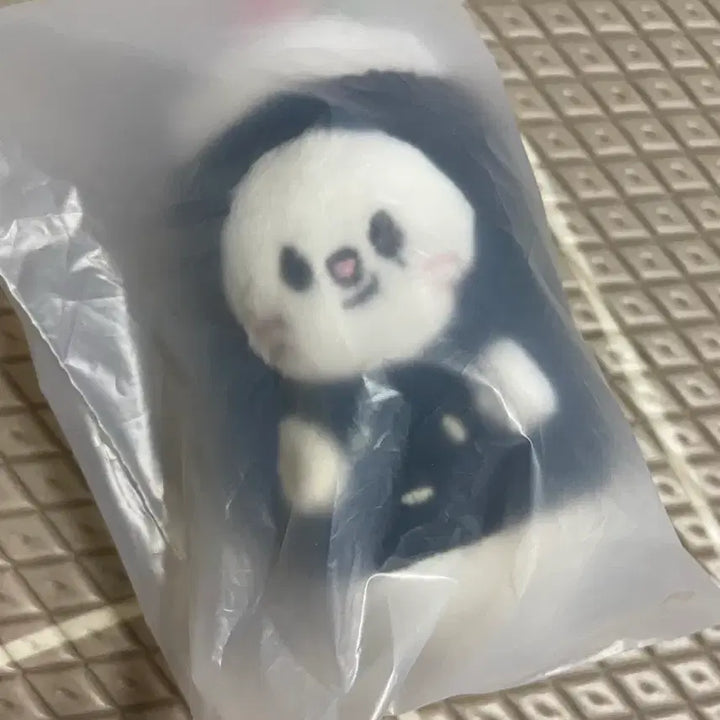 [BUNJANG] Stray Kids SKZOO Jiniret Kimbap Keyring / 스트레이키즈 스키주 지니렛 김밥키링