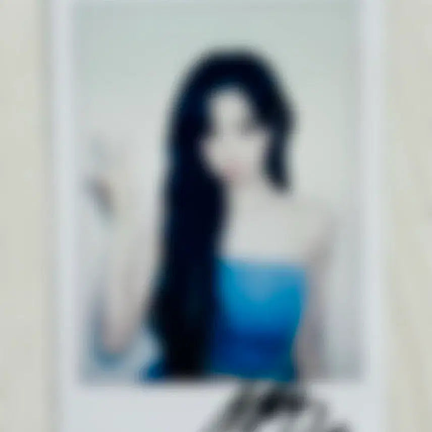 [BUNJANG] tripleS Kim Nakyoung Signed Polaroid / 트리플에스 김나경 싸인 폴라로이드 nakyoung sign pola