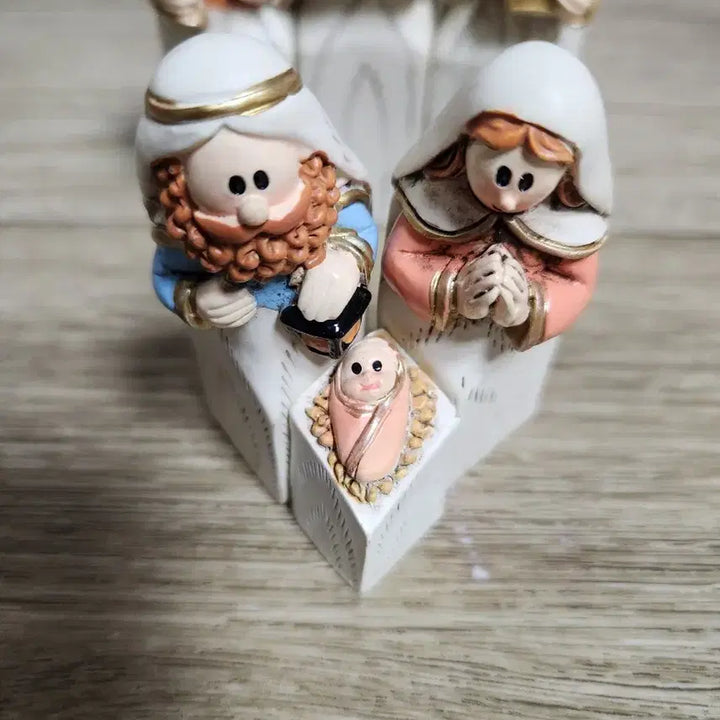 [BUNJANG] Paben Christmas Nativity Scene Figurine Set (6 Figures + Box) / 파벤(Paben) 크리스마스 구유 피규어 6종 세트 (박스 포함)