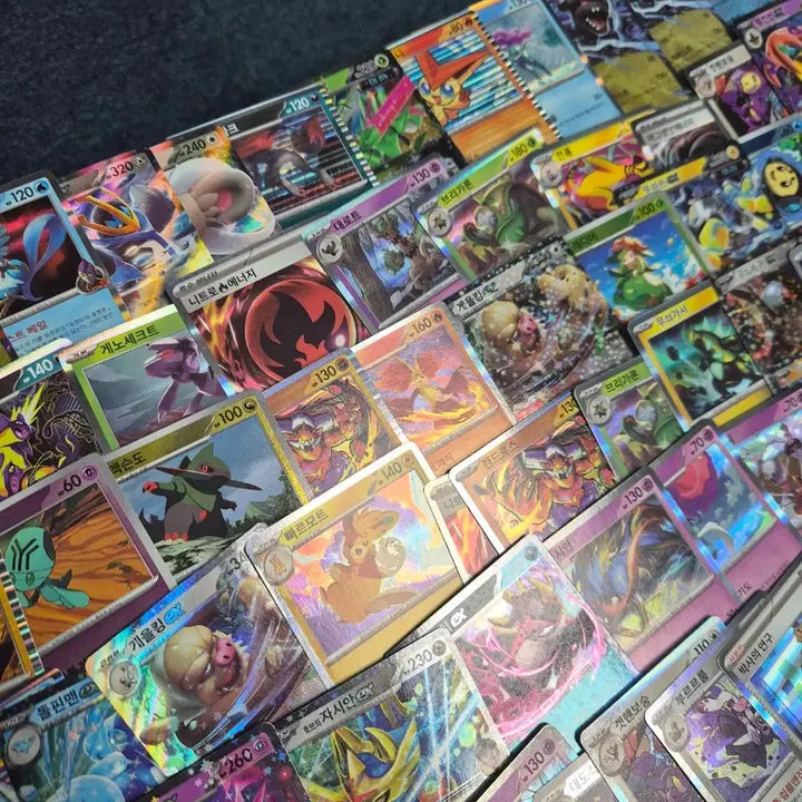 [BUNJANG] Pokemon Cards Bundle (1300+ Cards + 10 Sleeves) / 포켓몬카드(약1300장 이상 + 슬리브 10장)
