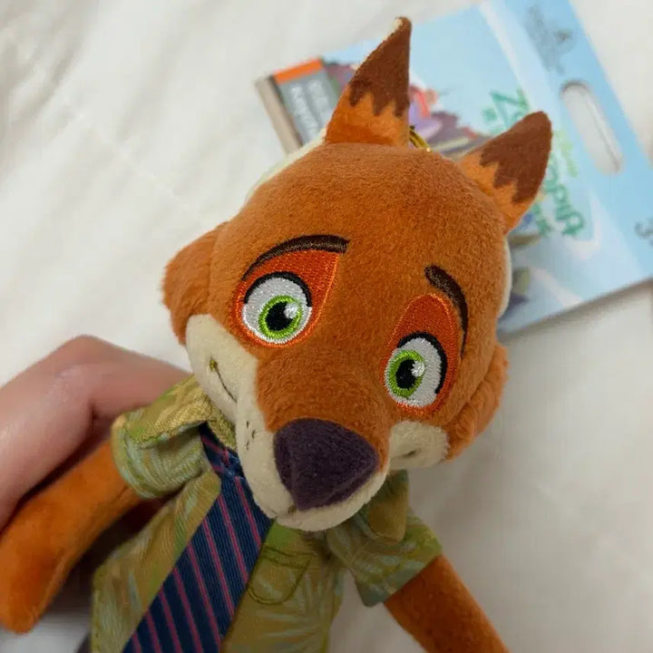 [BUNJANG] Shanghai Disneyland Zootopia Nick Wilde Plush Keychain / 상하이 디즈니랜드 주토피아 닉 와일드 인형 키링