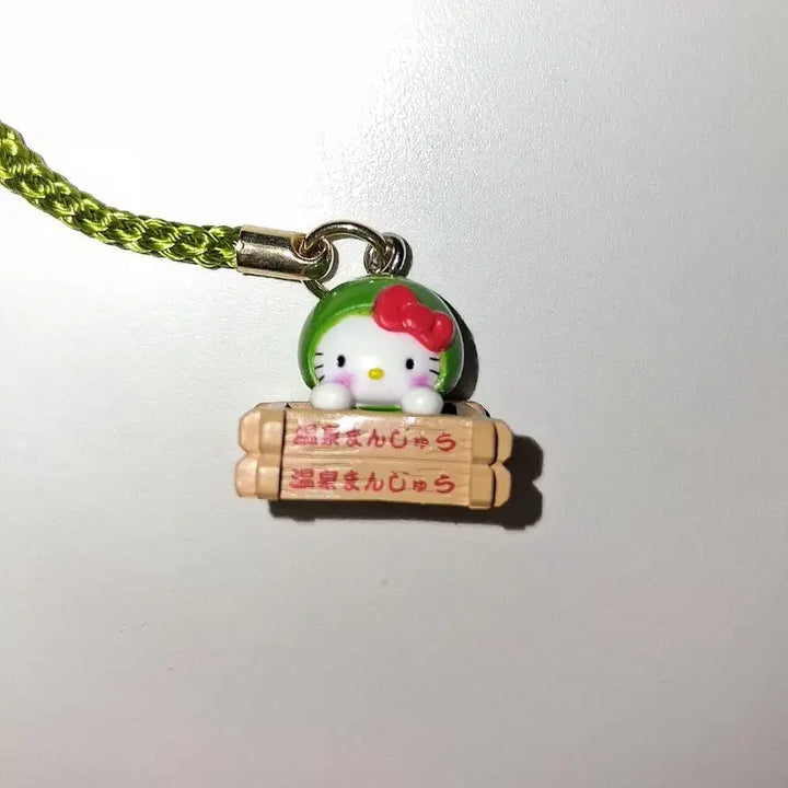 [BUNJANG] Onsen Manju Classic Kitty Strap / 온천만쥬 고전키티스트랩