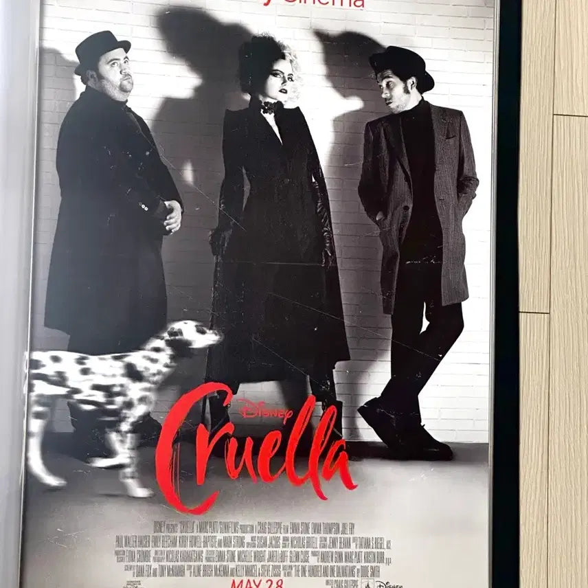 [BUNJANG] Cruella Dolby Cinema Poster (A3) - Limited Edition / [초희귀한정판]영화 크루엘라 돌비시네마 포스터(A3) DOLBY