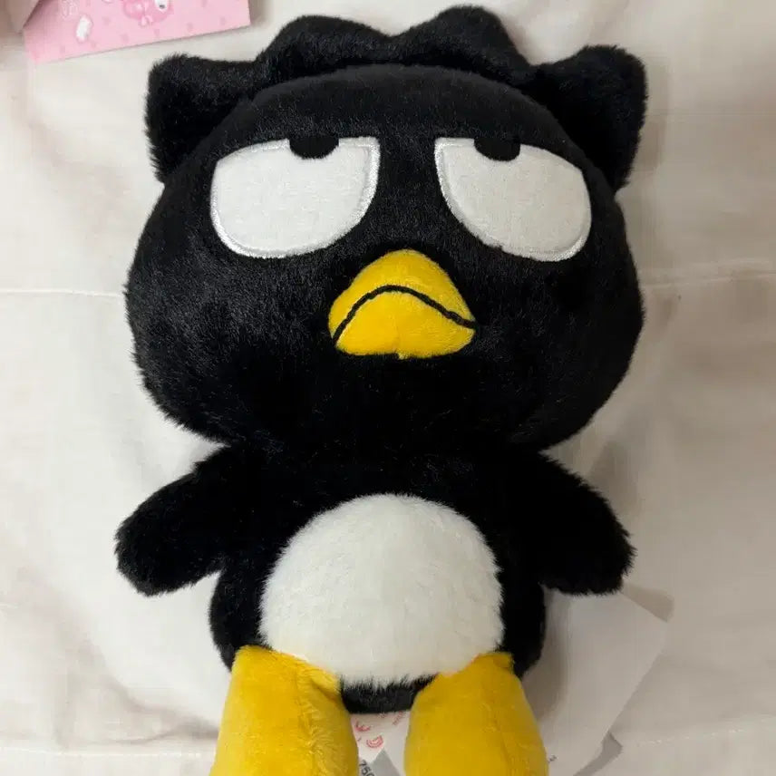 [BUNJANG] Sanrio Badtz-Maru Plush Doll (M Size) / 산리오 배드바츠마루 누이구루미 M 사이즈 인형
