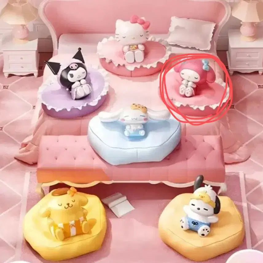 [BUNJANG] Sanrio My Melody Sleeping Cushion Gachapon Figure (Sealed) / (미개봉) 산리오 잠자는 쿠션 피규어 가챠 마이멜로디