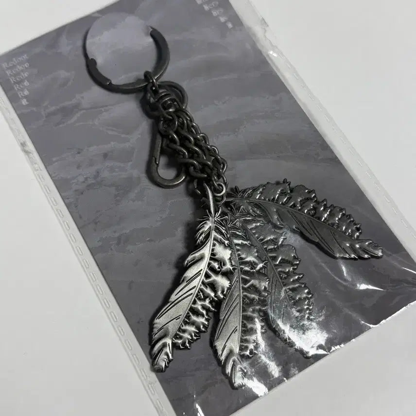 [BUNJANG] RIDOR Concert Feather Keyring / 리도어 콘서트 깃털 키링