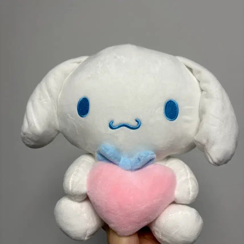 [BUNJANG] Cinnamoroll Medium Plush / 시나모롤 인형 중형