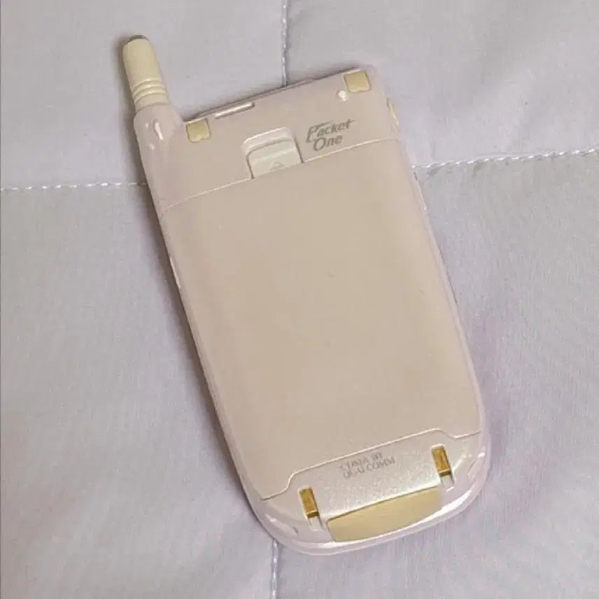 [BUNJANG] Vintage Hello Kitty Sanyo Phone / 고전 키티폰 키티 산요폰