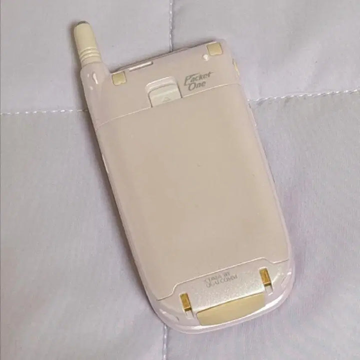 [BUNJANG] Vintage Hello Kitty Sanyo Phone / 고전 키티폰 키티 산요폰
