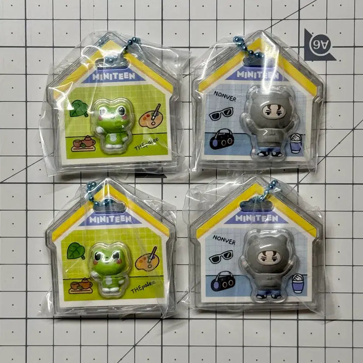 [BUNJANG] SEVENTEEN Mini Tin Charm Keyring (Random) / [현물] 미니틴 참 패키지참 식완 키링/ 논버
