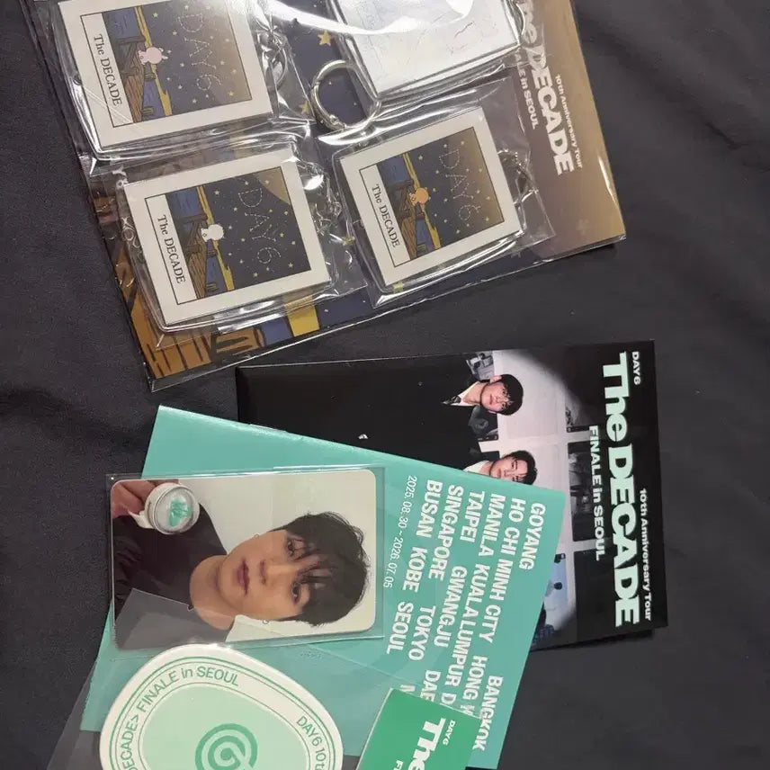 [BUNJANG] Day6 Encore Made Zone Bundle Set (Admission Gift, Confetti, Slogan) / 데이식스 앙콘 마데존+입장기프트+컨페티+슬로건 일괄