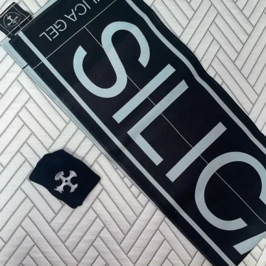 [BUNJANG] Sealed Cheering Kit with Silica Gel Slogan and Wristband / 실리카겔 치어링키트