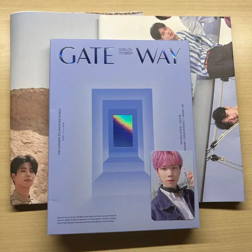 [BUNJANG] Astro Gateway Album + Rocky Photocard &amp; Poster / 아스트로 게이트웨이 앨범 +라키포카&amp;포스터
