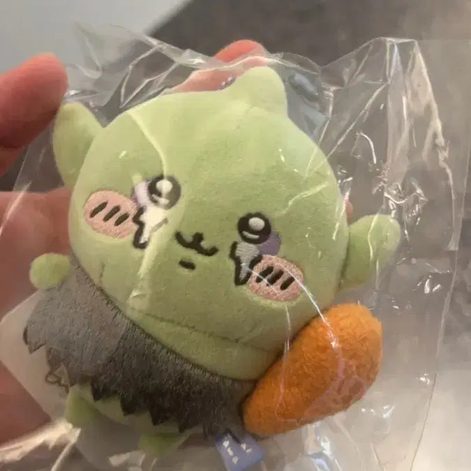 [BUNJANG] Moncheri Goblin Plush (Chiikawa) / 먼작귀 고블린 인형 (치이카와)