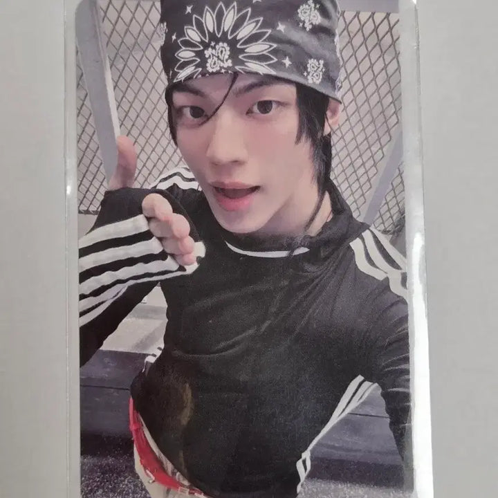 [BUNJANG] TWS Dohyun Play Hard Ktown4u Lucky Draw Photocard / tws 투어스 도훈 play hard 케타포 럭드 럭키드로우