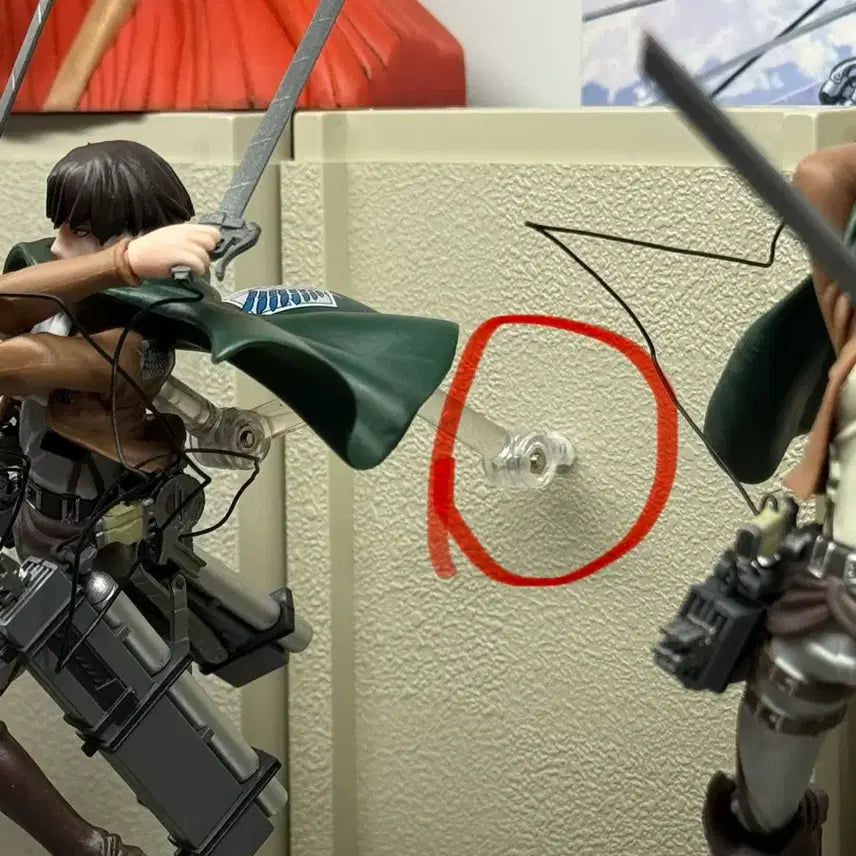 [BUNJANG] Attack on Titan Magazine 13-Piece Full Set / 진격의거인 월간잡지 13종 풀세트
