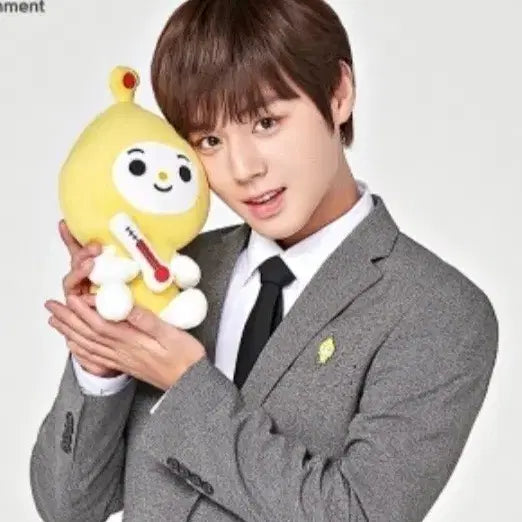 [BUNJANG] Park Jihoon Environmental Ambassador Pouch and Nau Character Badge Set / 박지훈 환경부 굿즈