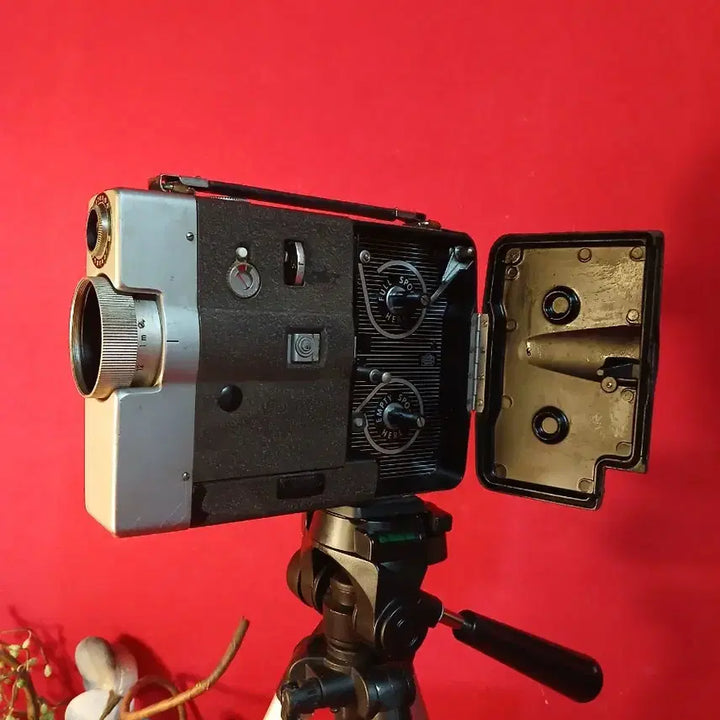 [BUNJANG] Nikon Zoom 8 Movie Camera / NIKON-ZOOM 8 무비카메라