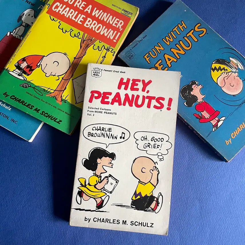 [BUNJANG] 1950s Peanuts Snoopy Book White Cover / 1950s/화이트컬러표지가귀엽고 유니크한 스누피북rare