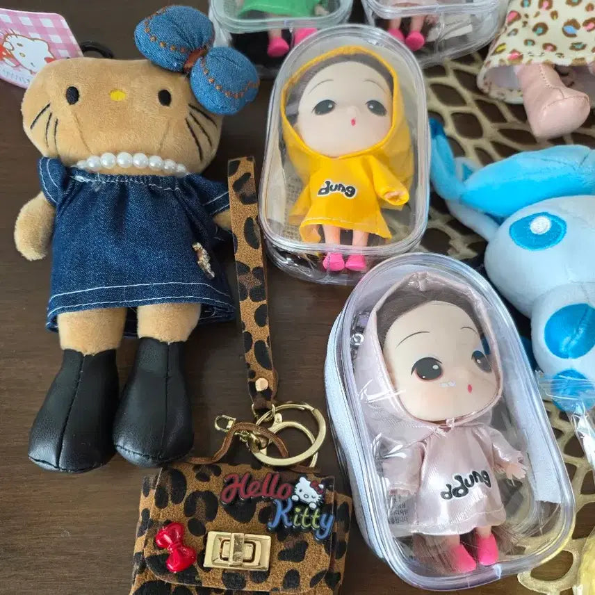 [BUNJANG] Character Plushies, Figure, Pouch, and Keychain Bundle / 인형/피규어/파우치/키링 일괄