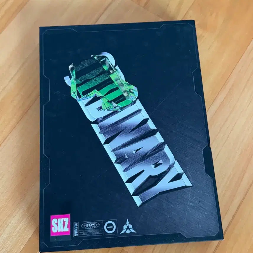 [BUNJANG] Stray Kids NOEASY Maniac Limited Edition Album CD / 스트레이키즈 스키즈 노이지 매니악 한정판 앨범 CD 판매