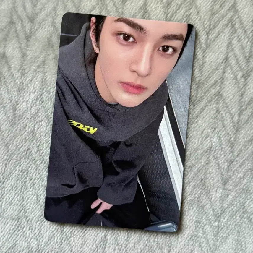 [BUNJANG] Curtis Gunho Photocard / 커르티스 건호 포카
