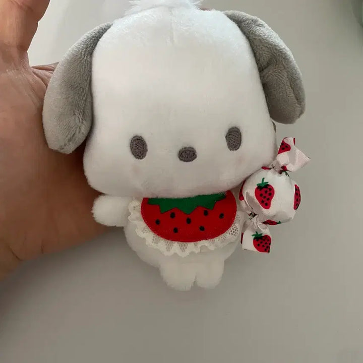 [BUNJANG] Pochacco Strawberry White Day Doll Keychain / 포차코 화이트데이 사쿠마 이치고 딸기 인형 키링