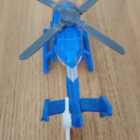 [BUNJANG] Tomica No. 24 Kawasaki BK117 C-2 Helicopter / 토미카 No.24 가와사키 BK117 C-2 헬리콥터