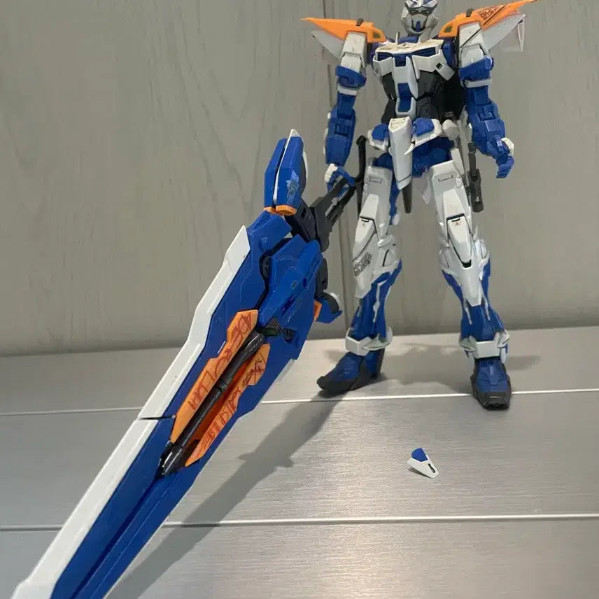[BUNJANG] Bandai Master Grade (MG) Blue Frame Second Revise / 건담 Mg 블루프레임 세컨드 리바이스