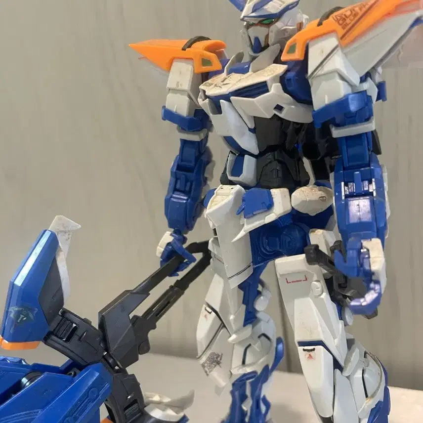 [BUNJANG] Bandai Master Grade (MG) Blue Frame Second Revise / 건담 Mg 블루프레임 세컨드 리바이스
