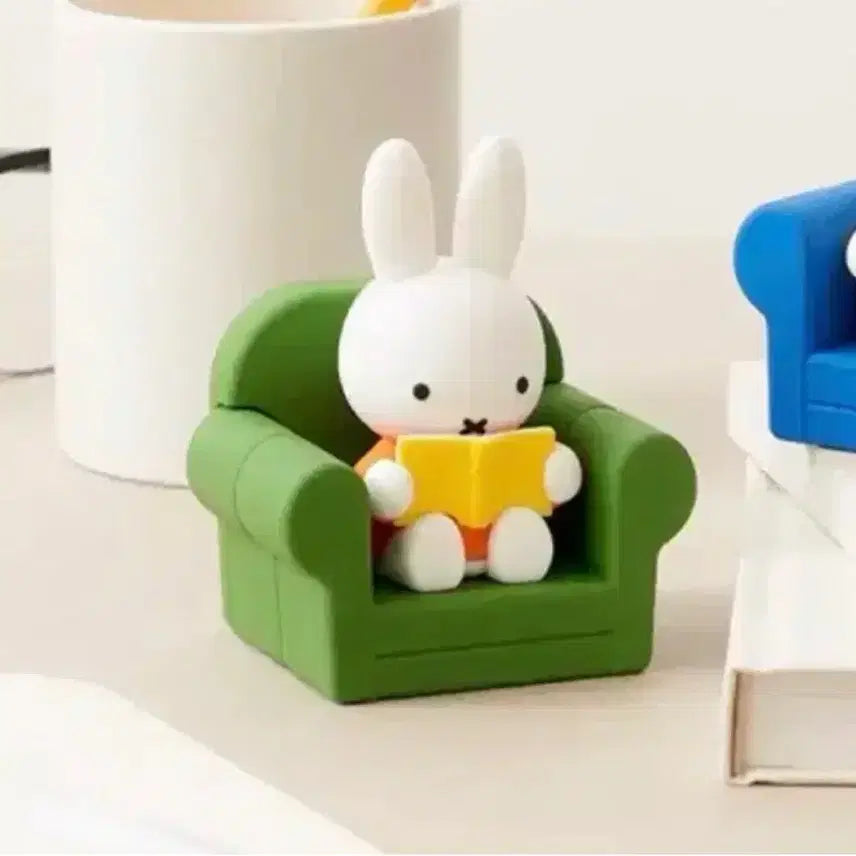 [BUNJANG] Miffy Figure Paperweight Green New / 미피 피규어 문진 그린 예스24 yes24 새상품