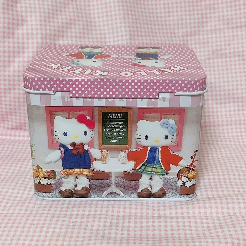[BUNJANG] Classic Kitty "Long Legs" School Uniform Tin Case / 고전키티 보관함 틴케이스 롱다리 교복 스쿨룩