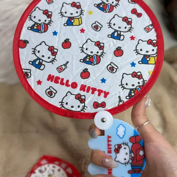 [BUNJANG] Authentic Hello Kitty Folding Compact Fan Set / 정품 헬로키티 접이식 컴팩트 부채 세트