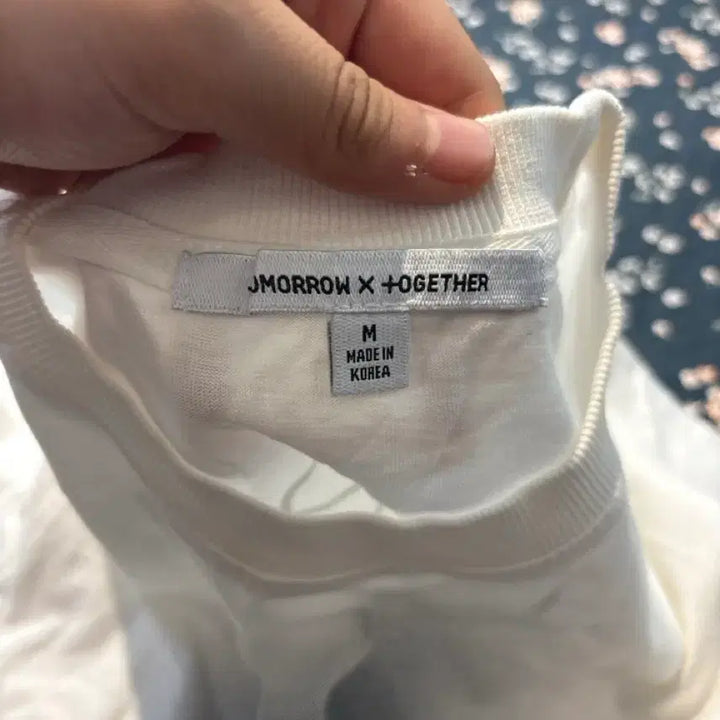[BUNJANG] TXT ACT SWEET MIRAGE Cropped T-Shirt Medium Size / 투바투 액트프로미스 크롭티 엠사이즈