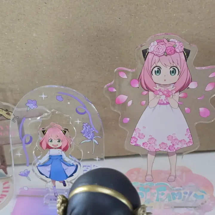 [BUNJANG] Spy x Family Anya, Yor, Loid Acrylic Stand Bundle Set / 스파이패밀리 아냐 아크릴스탠드 요르 로이드 피규어 일괄