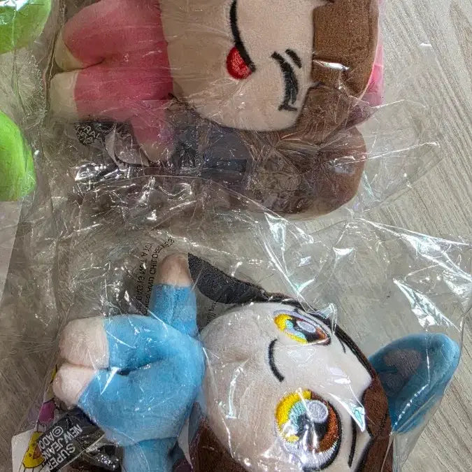 [BUNJANG] NewJeans Murakami Collaboration Plush Keychain Set / 뉴진스 무라카미 콜라보 인형 키링 세트