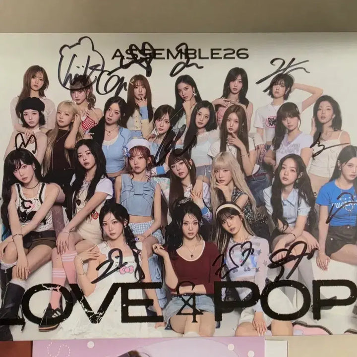 [BUNJANG] tripleS Autographed Album Assemble26 / tripleS(트리플에스) 어셈블 26 전원 친필 사인 앨범(비매)