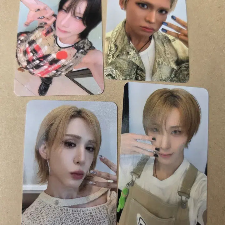 [BUNJANG] XLov 1st Music Album Photocard Bundle Set (4 Members) / xlov 엑스러브 최신미공포 퍼스트뮤직(25000)