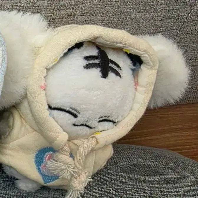 [BUNJANG] SEVENTEEN Joshua Doll / 세븐틴 조슈아 인형 양도