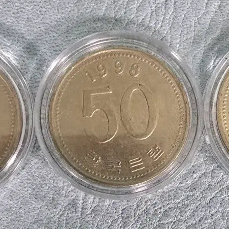 [BUNJANG] 1998 50 Won Error Coins (3 Pieces) / 1998년 50원 동전 3개 180도 에러