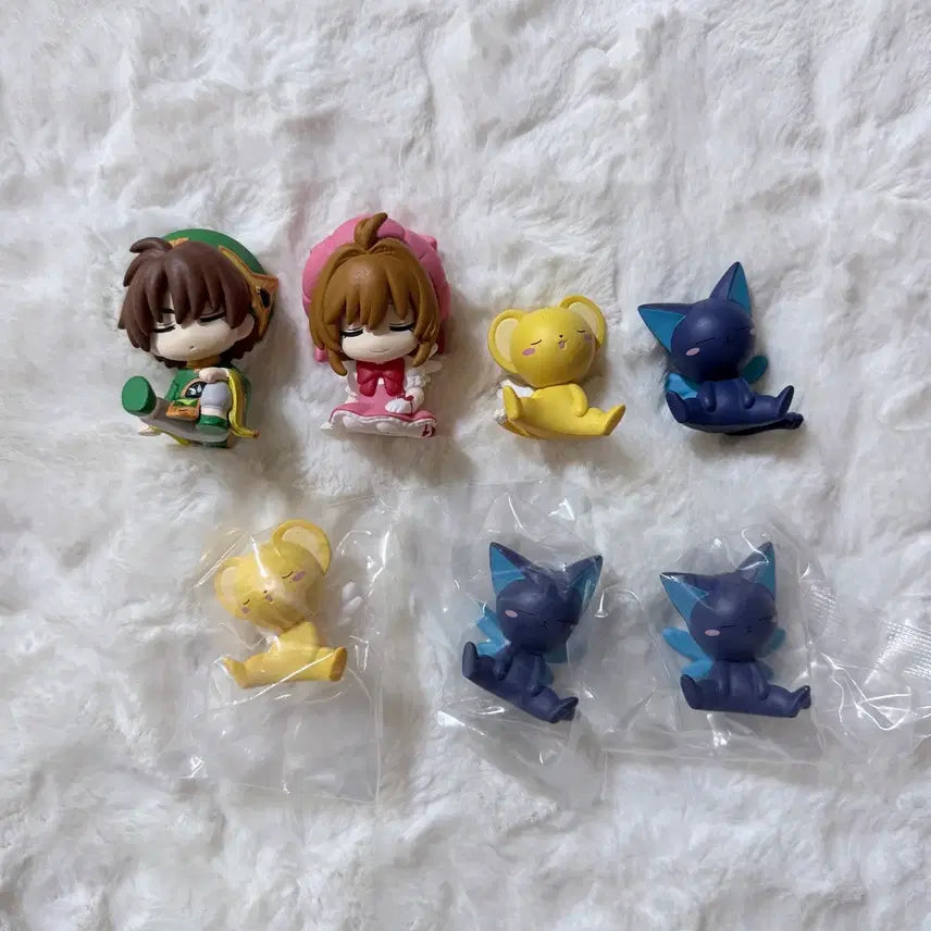 [BUNJANG] Cardcaptor Sakura Shoulder Perching Gacha Figures - Set of 4 / 카드캡터체리 어깨쿵 가챠 피규어 샤오랑 사쿠라 케로 스피넬 카캡사고전만화