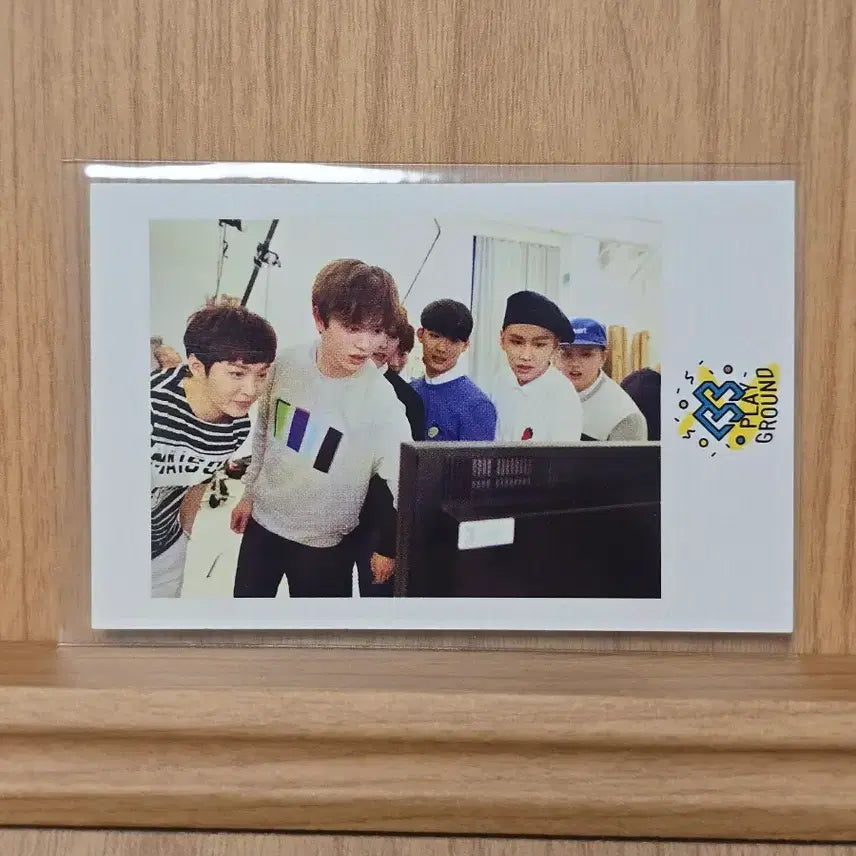 [BUNJANG] BTOB Plug-in 1 Group Polaroid / [희귀] 비투비 플그1 단체 폴라