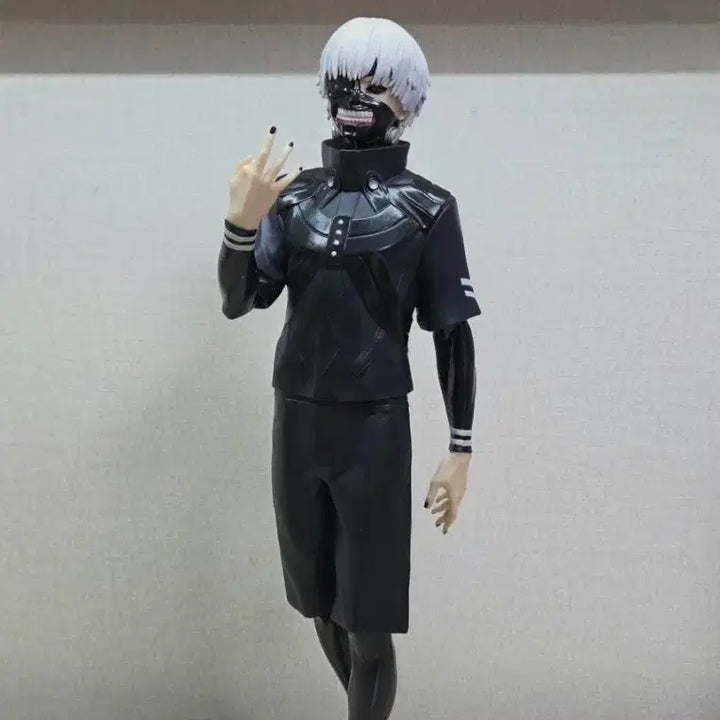 [BUNJANG] Tokyo Ghoul Ken Kaneki Figure / 도쿄구울 카네키 켄 피규어