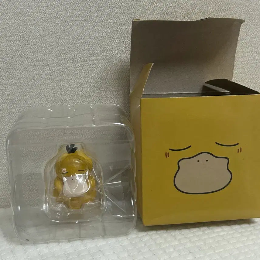 [BUNJANG] Psyduck Figure (Unsealed) / 고라파덕 피규어 미개봉 새제품