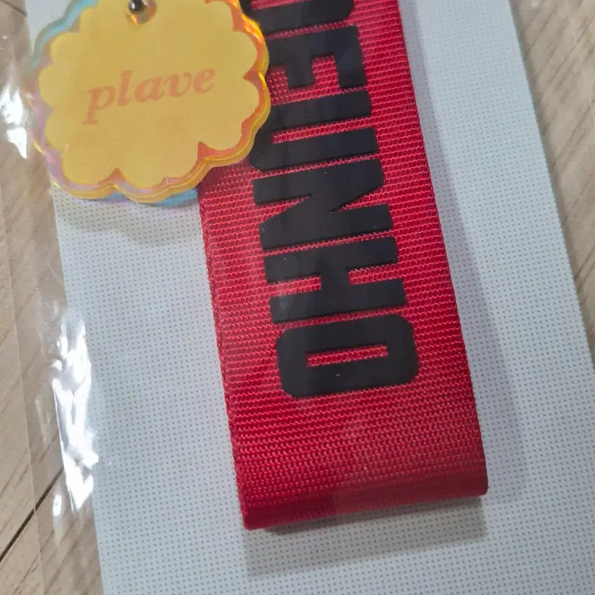 [BUNJANG] Playve Eunho Strap Keychain (Sealed) / [미개봉] 플레이브 스트랩 키링 은호 새상품