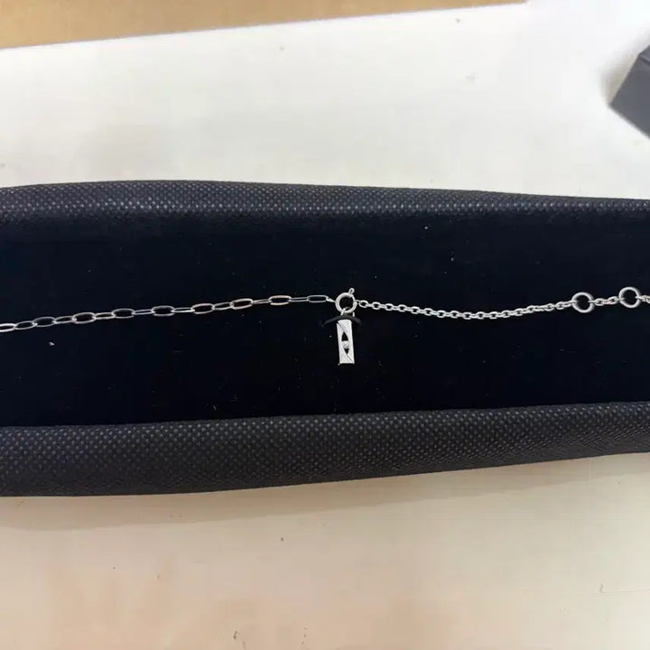 [BUNJANG] SEVENTEEN 7th Anniversary Bracelet / 세븐틴 7주년 기념 팔찌 판매 양도