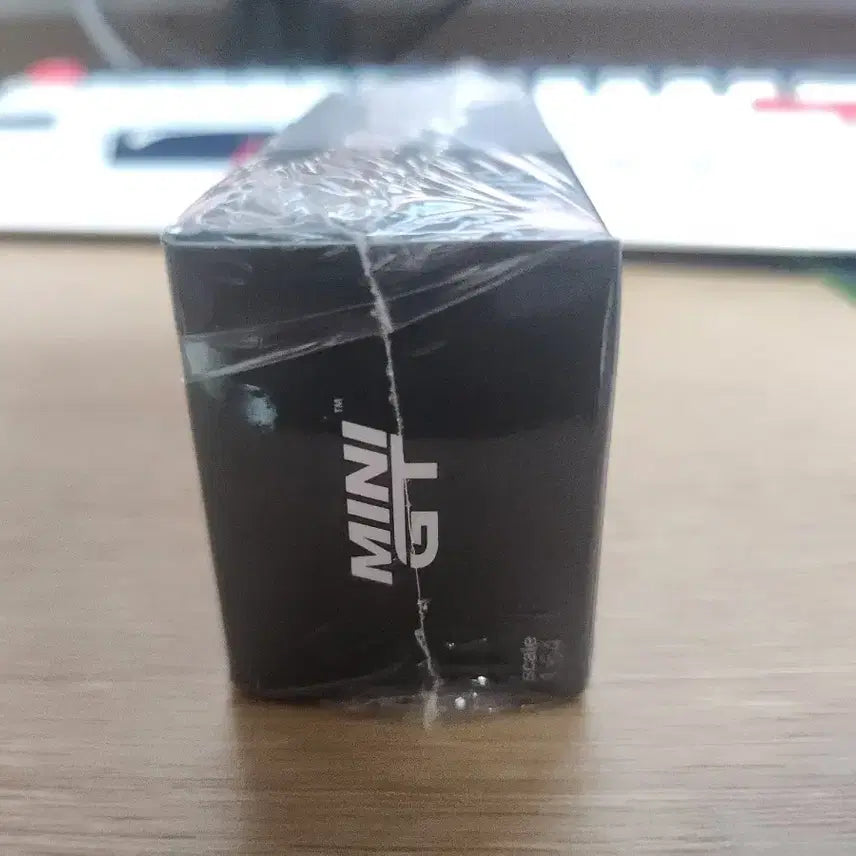 [BUNJANG] Mini GT Nissan Skyline GT-R Special N1 White Unsealed Model Car / 미니지티 닛산 스카이라인 GT-R 스페셜 N1 화이트 미개봉